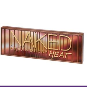 🔥 Naked “Heat” by Urban Decay eyeshadow pallet 🔥